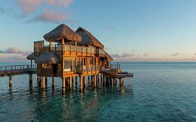 Bora Bora Hilton Nui Resort & Spa